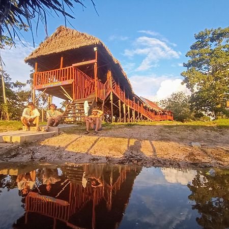 Casa Kukama Lodge Iquitos Exteriör bild