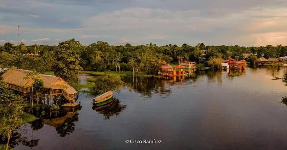 Casa Kukama Lodge Iquitos Exteriör bild
