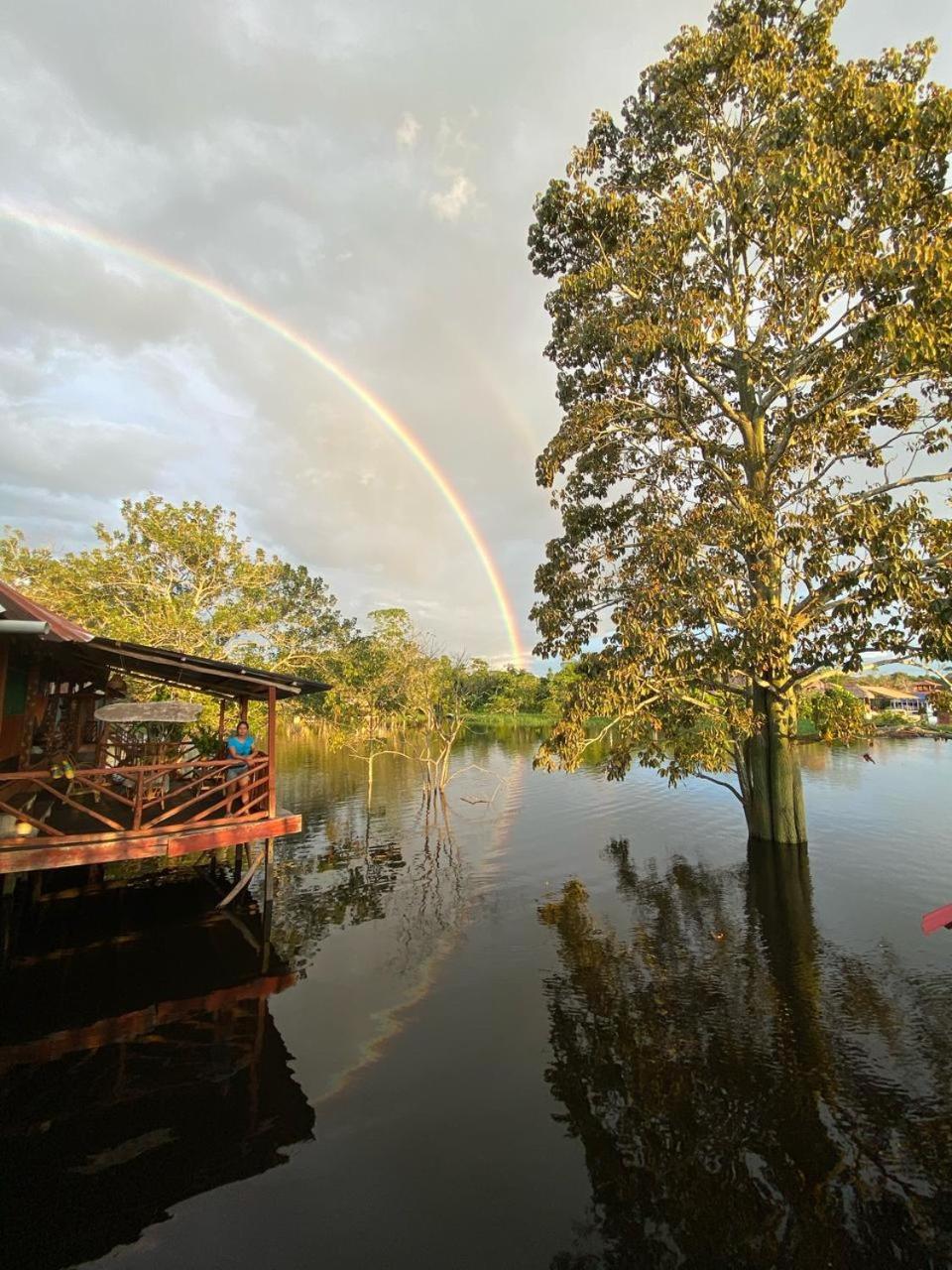 Casa Kukama Lodge Iquitos Exteriör bild